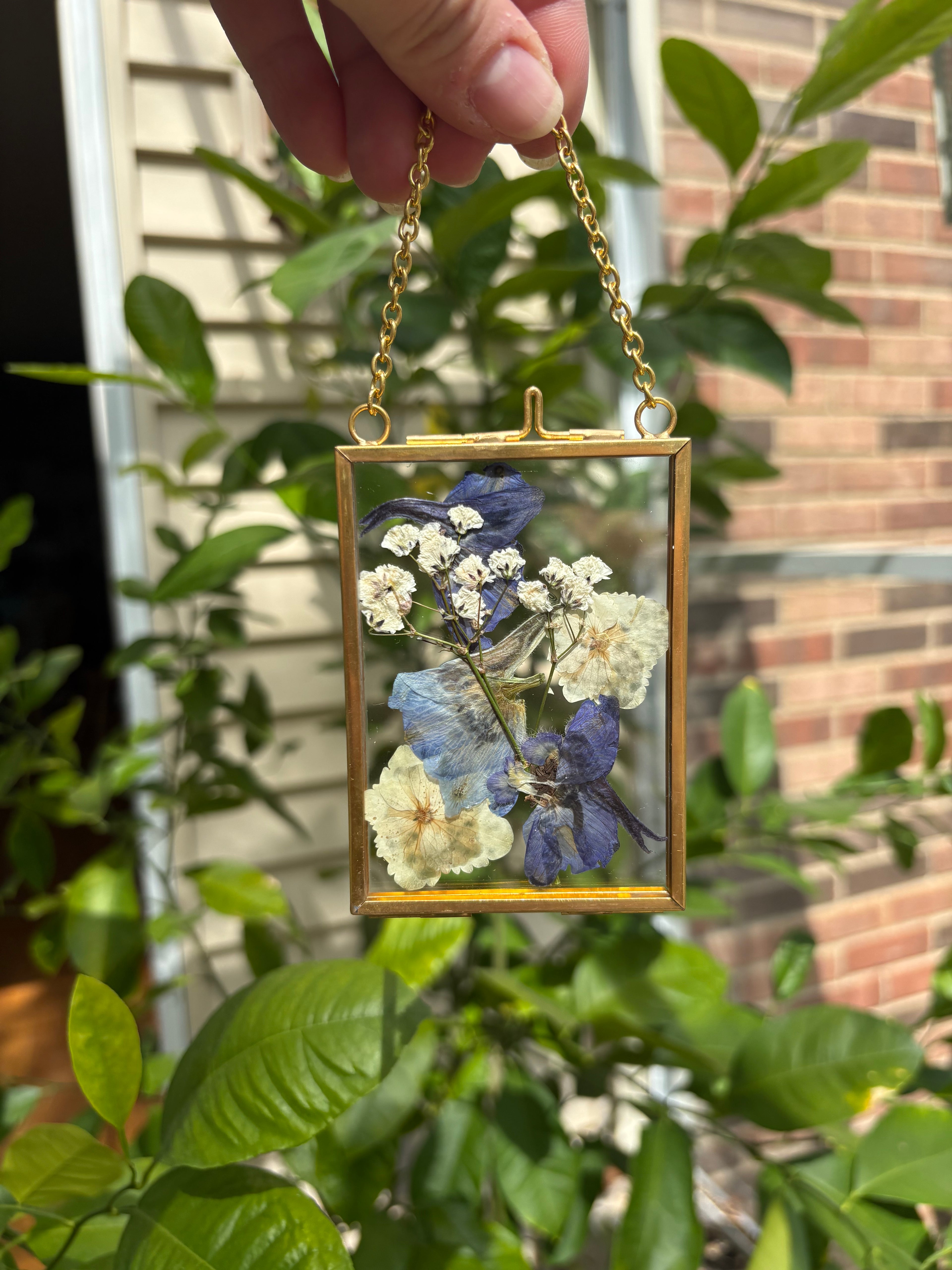 Forever Bouquets: Handmade Pressed Flower Frames