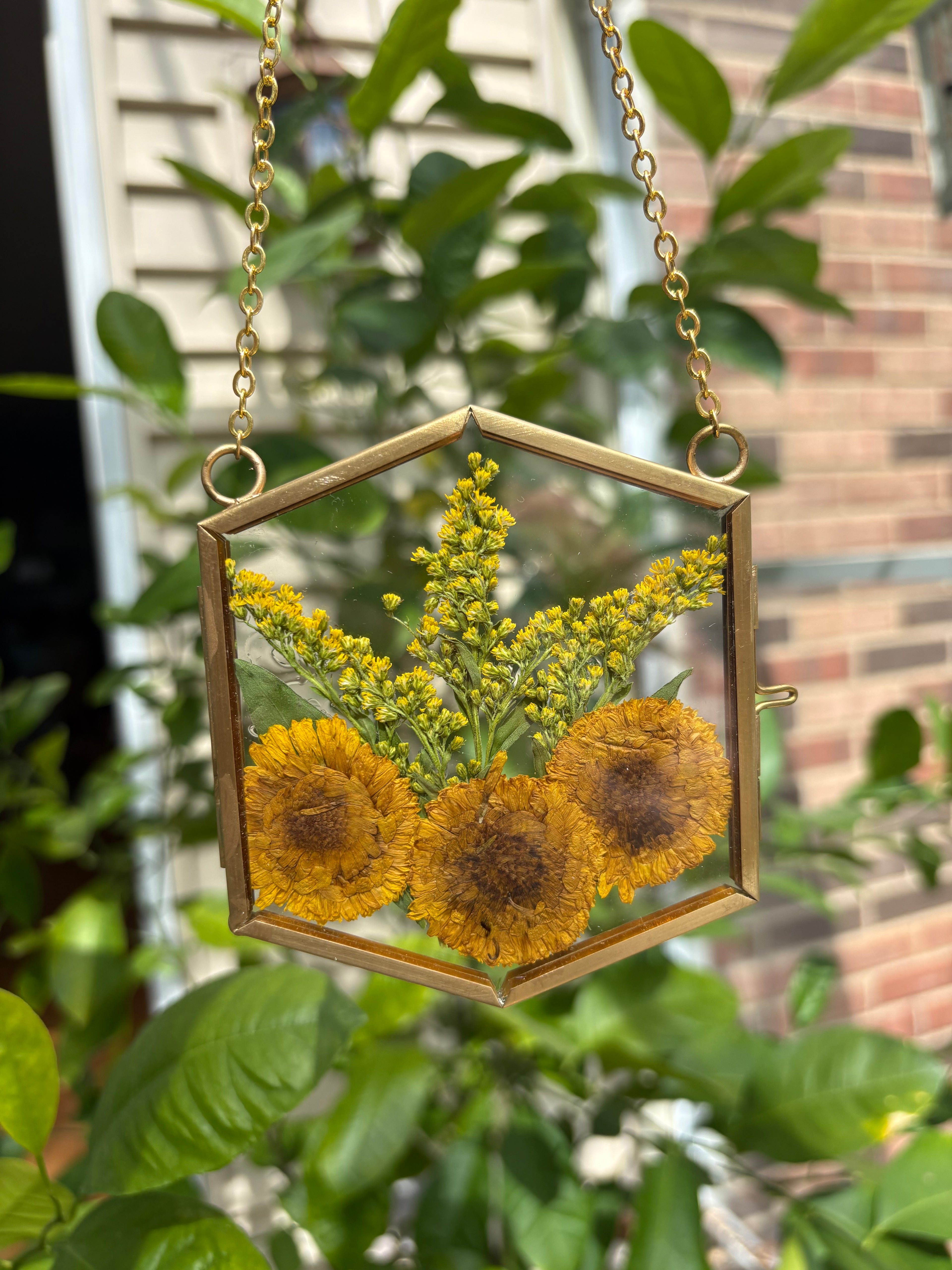 Forever Bouquets: Handmade Pressed Flower Frames